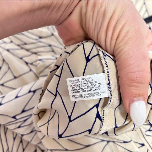 Club Monaco Lori silk printed dress leather detail - Picture 9 of 9